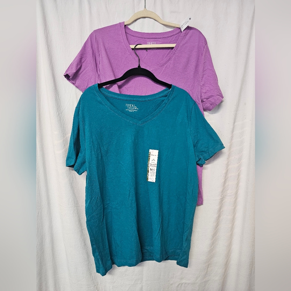 Time and Tru T-Shirts, sz XL